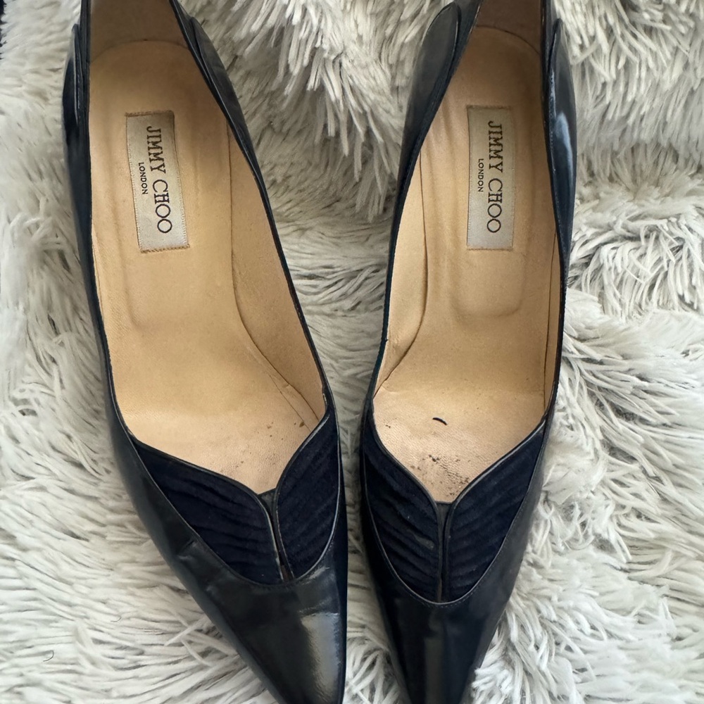 Jimmy Choo Dark Navy Patent Leather Pointed-Toe Pumps - Picture 2 of 3
